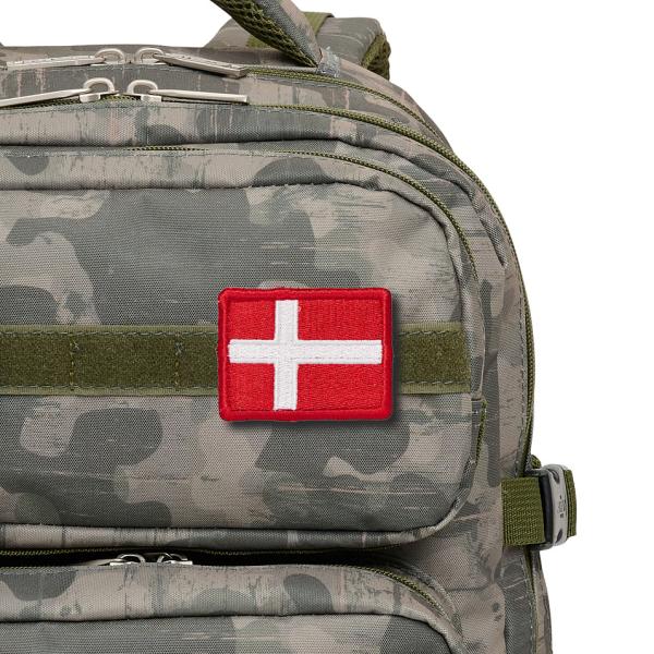 Flag badge på Strap Skoletaske